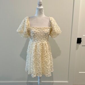 NWT She + Sky cream floral detail mini dress Sz M